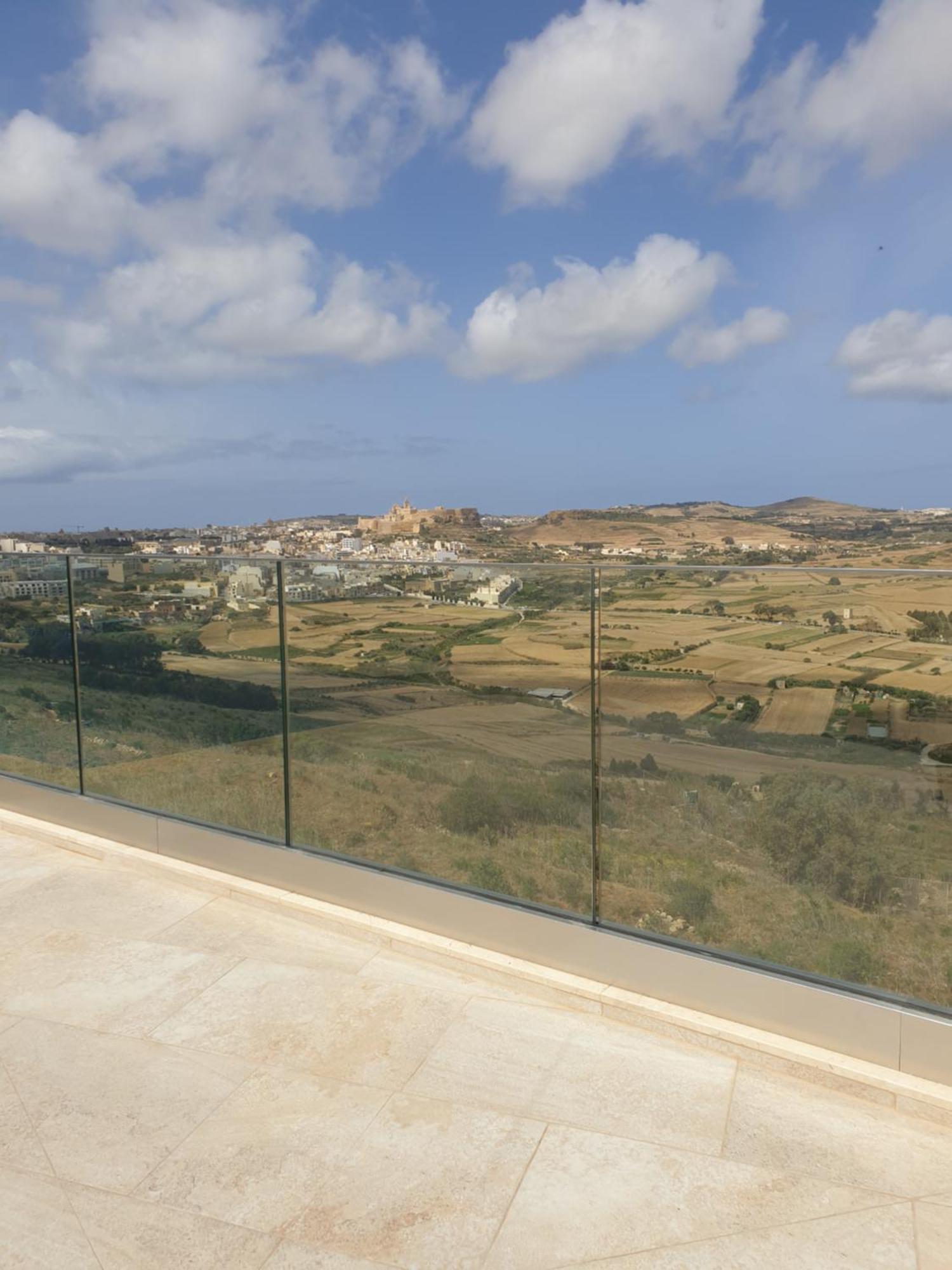 Ta' Nikola Farmhouse, Xagħra المظهر الخارجي الصورة